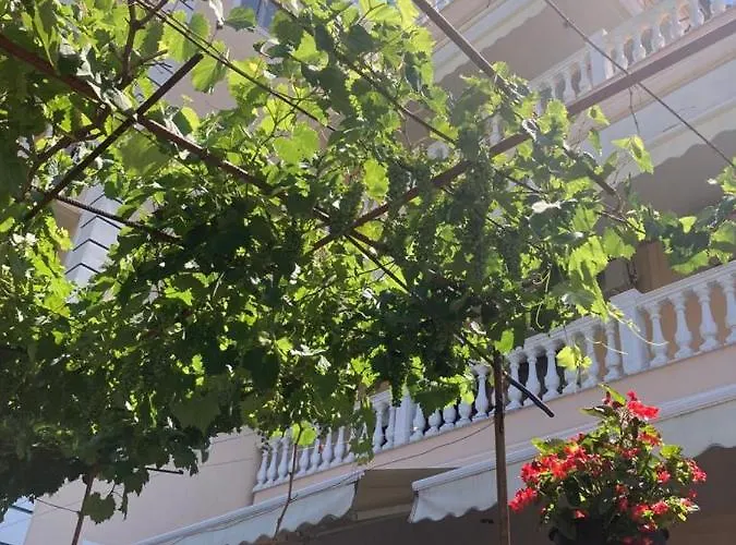 Himara Apartments