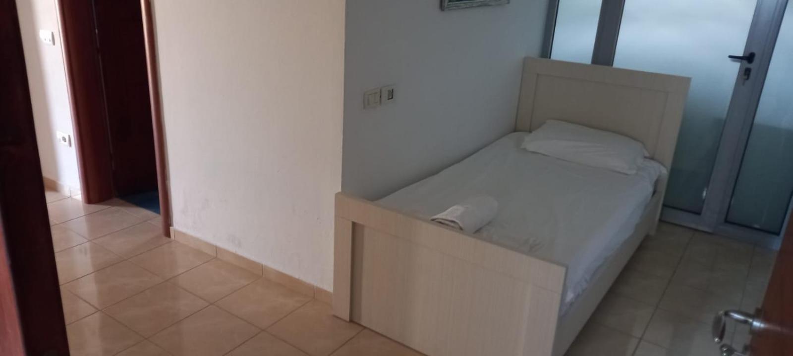 Himara Apartments Apartment *