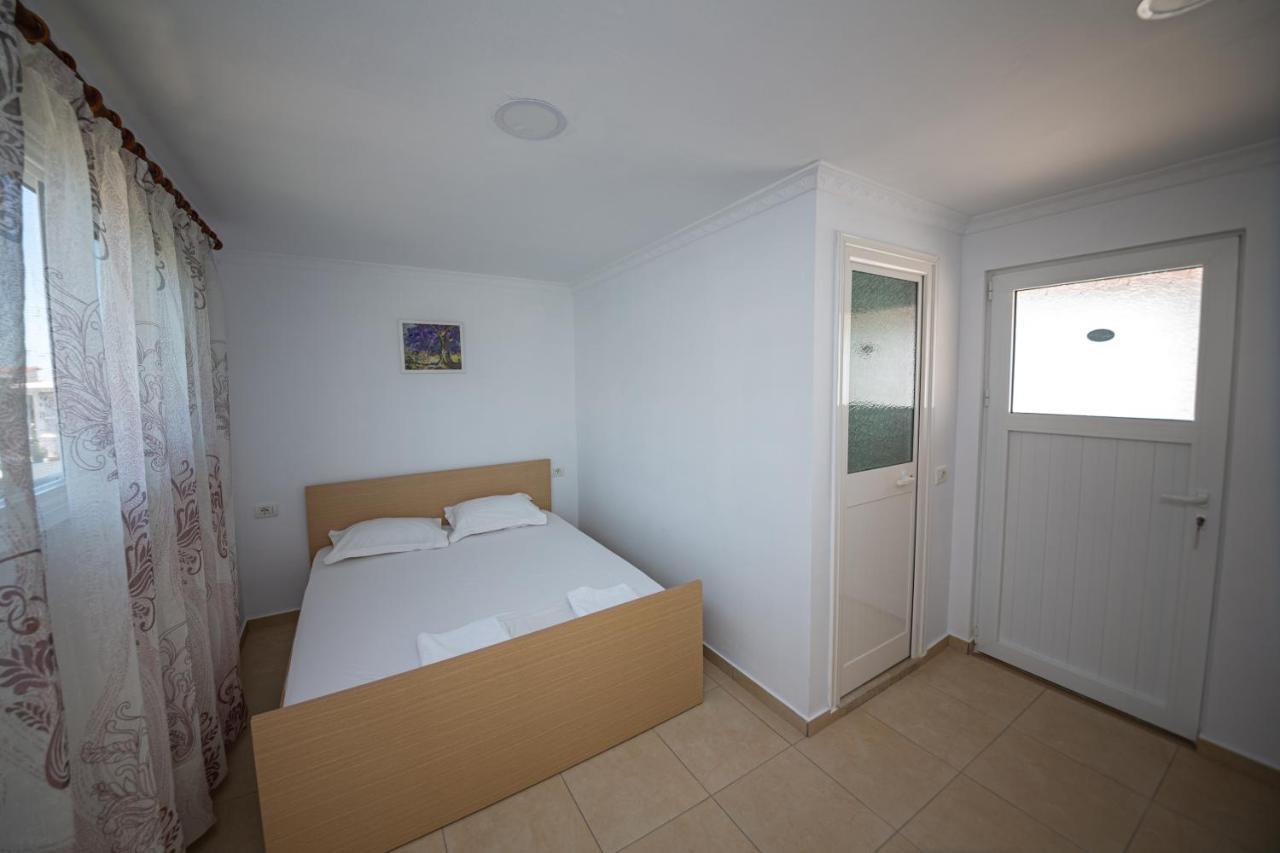 Himara Apartments Apartment Himare