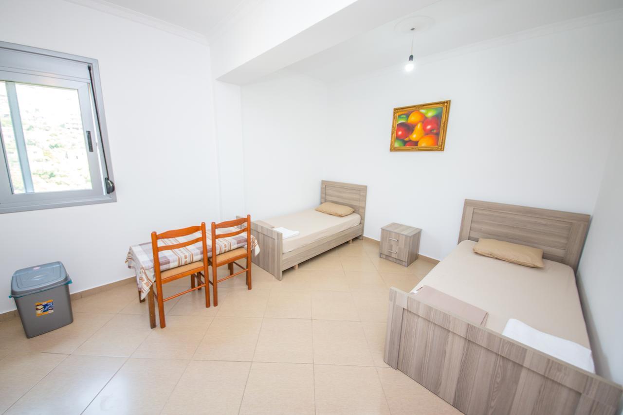 Himara Apartments Apartment