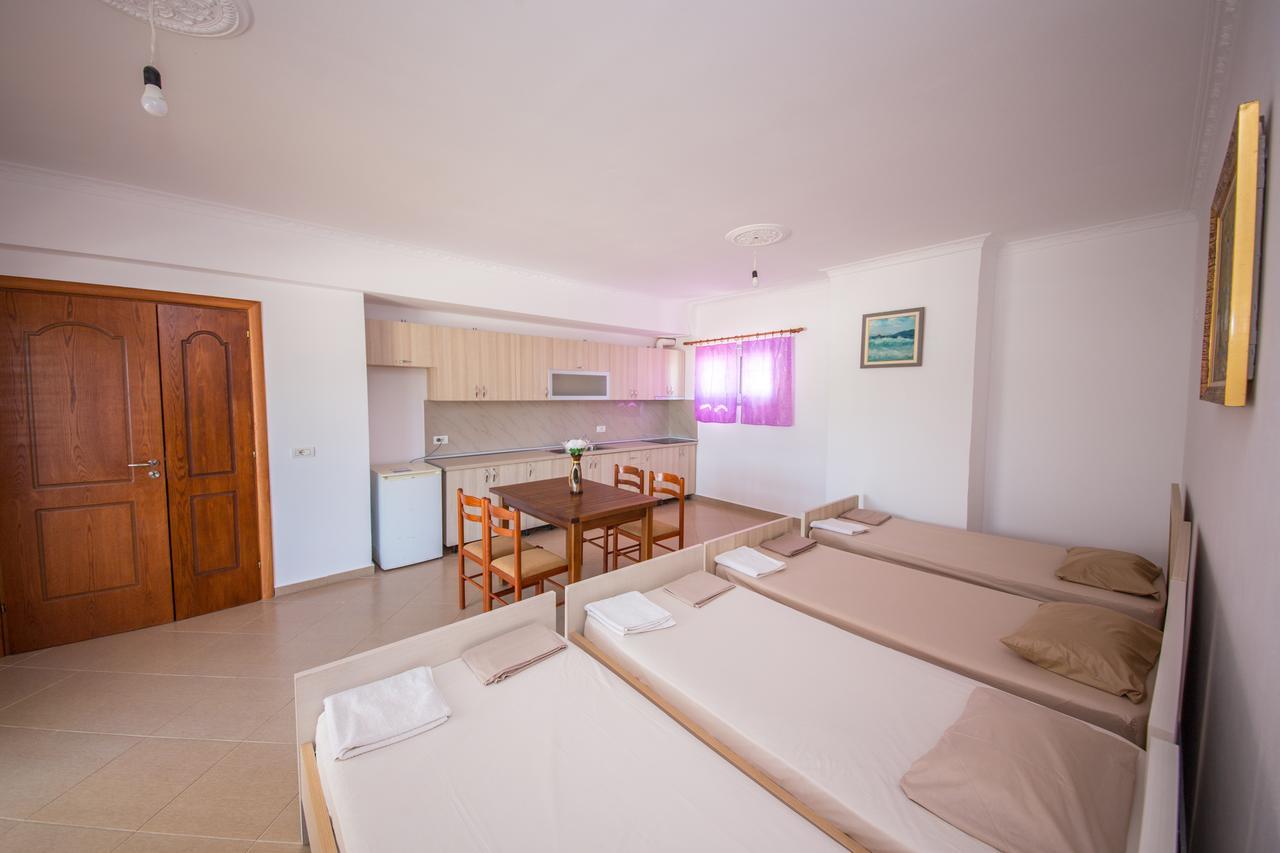 Himara Apartments Apartment